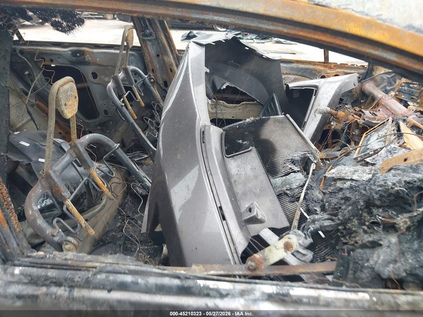 2014 Honda Civic VIN 19XFB2F80EE082730 IAAI salvage auction — ENGINE BURN, Salvage Title, sold $125 on 2026-07-22 (photo 5)