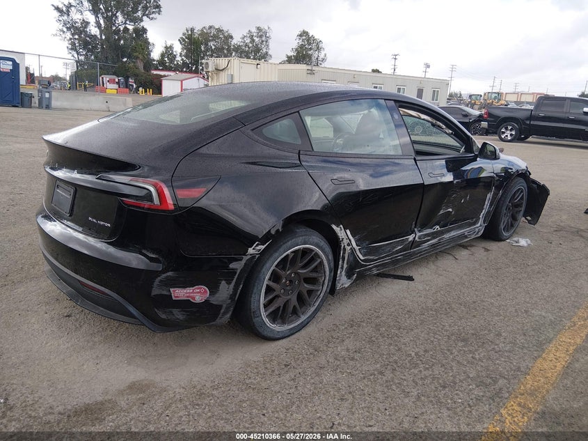 2024 Tesla Model 3 VIN 5YJ3E1EB3RF734533 IAAI salvage auction — LEFT FRONT, Salvage Title, sold $6,150 on 2026-07-29 (photo 4)