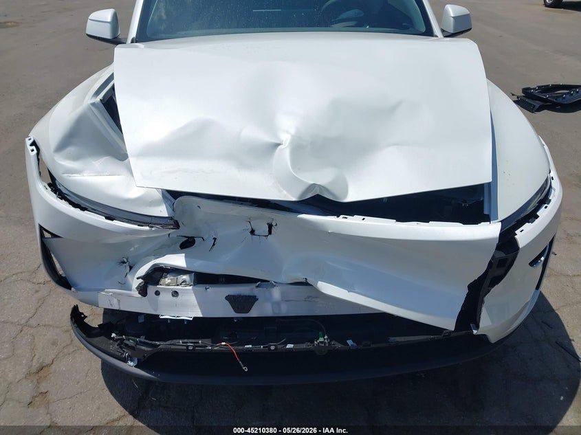 2026 Tesla Model y VIN 7SAYGDED9TF460137 IAAI salvage auction — NORMAL WEAR, Salvage (California), sold $10,000 on 2026-07-07 (photo 6)