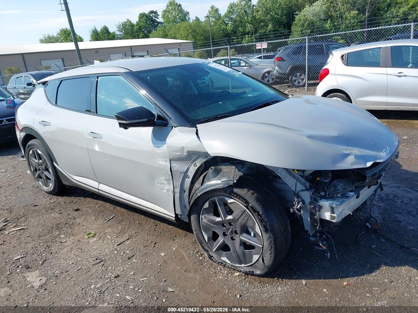 2025 Kia Ev6 VIN 5XYC3DJC5SG003865 — IAAI salvage auction photo