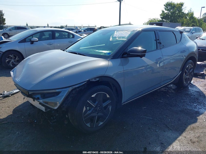 2025 Kia Ev6 VIN 5XYC3DJC5SG003865 IAAI salvage auction — FRONT END, Salvage Title, sold $11,300 on 2026-08-17 (photo 2)
