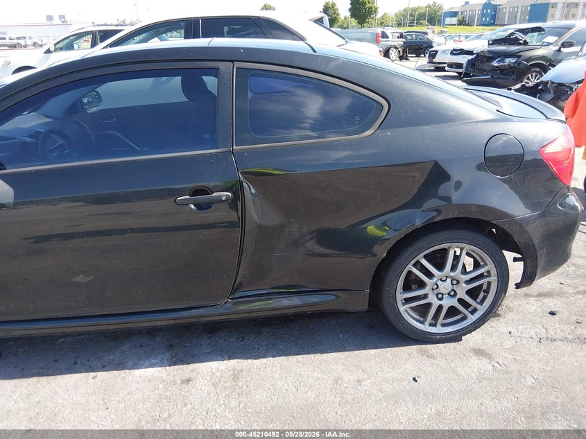 2006 Scion Tc VIN JTKDE177360119805 IAAI salvage auction — SIDE, Salvage (Illinois), sold $200 on 2026-07-07 (photo 6)