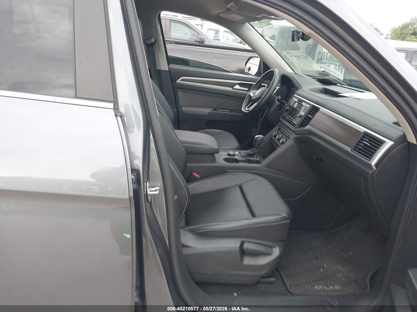 2022 Volkswagen Atlas VIN 1V2LP2CA7NC560644 IAAI salvage auction — FRONT END, Salvage Title, sold $7,850 on 2026-07-24 (photo 5)