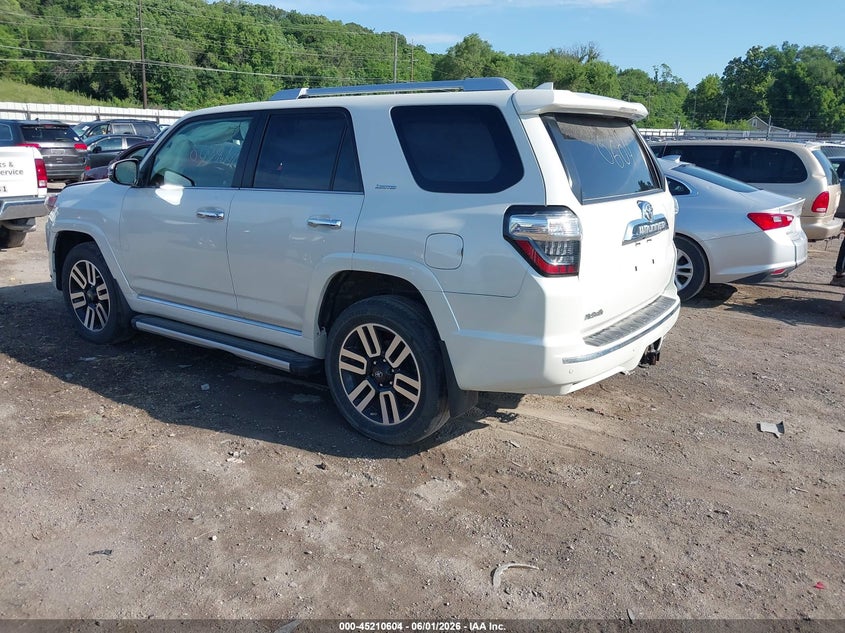 2018 Toyota 4runner VIN JTEBU5JRXJ5562141 IAAI salvage auction — RIGHT FRONT, Salvage Title, sold $13,800 on 2026-07-06 (photo 3)