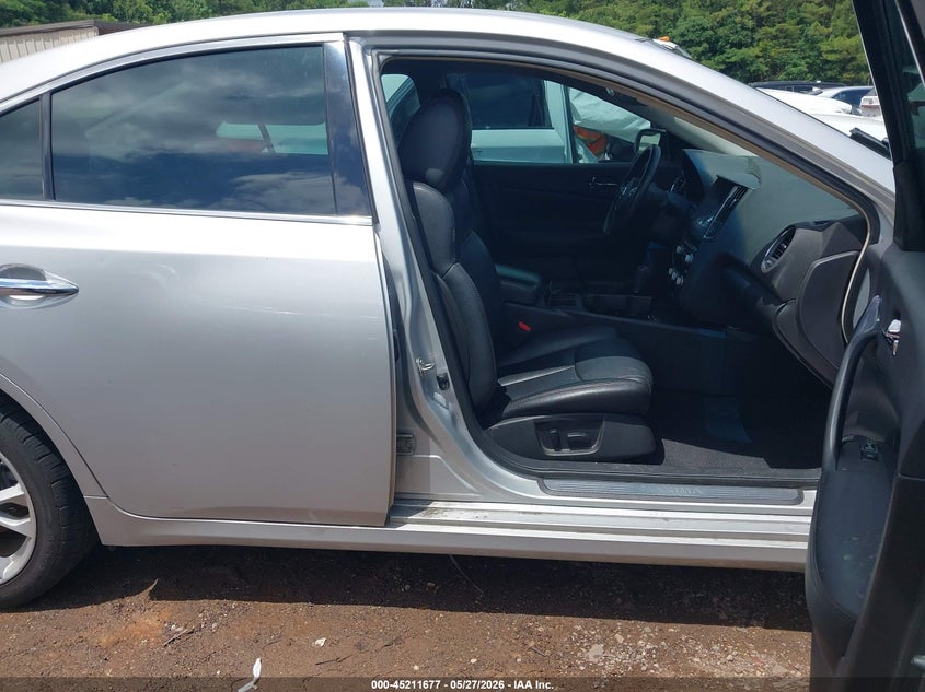 2014 Nissan Maxima VIN 1N4AA5AP7EC910251 IAAI salvage auction — FRONT END, Salvage Title, sold $250 on 2026-07-22 (photo 5)