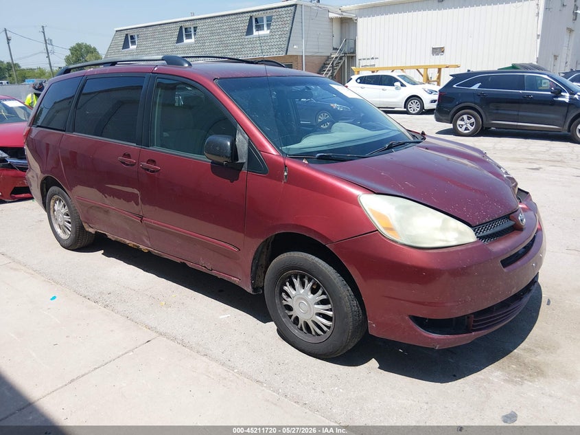 2005 Toyota Sienna VIN 5TDZA23C85S381798 IAAI salvage auction — LEFT FRONT, Salvage (Illinois), sold $650 on 2026-07-07 (photo 1)