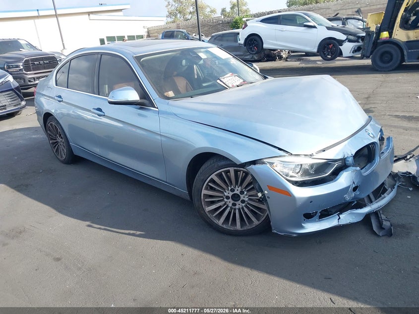 2014 BMW 3er VIN WBA3A9C59EF479283 IAAI salvage auction — LEFT FRONT, Salvage Title, sold $1,725 on 2026-07-10 (photo 1)
