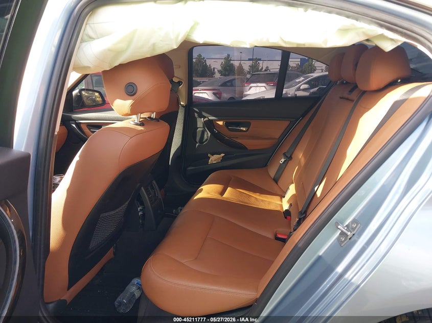 2014 BMW 3er VIN WBA3A9C59EF479283 IAAI salvage auction — LEFT FRONT, Salvage Title, sold $1,725 on 2026-07-10 (photo 8)