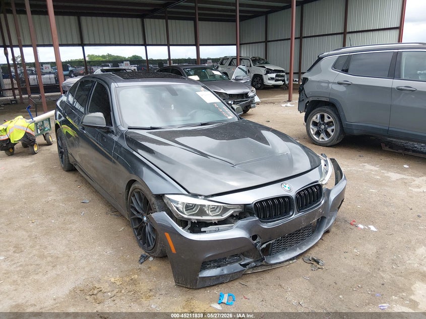 2018 BMW 3er VIN WBA8B7C54JA573005 IAAI salvage auction — FRONT & REAR, Salvage Title, sold $4,475 on 2026-09-10 (photo 1)