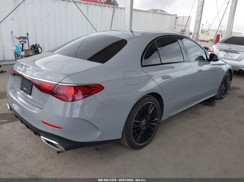 2024 Mercedes-benz E-klasse VIN W1KLF4HB0RA025163 IAAI salvage auction — FRONT END, Salvage Title, sold $42,700 on 2026-07-20 (photo 4)
