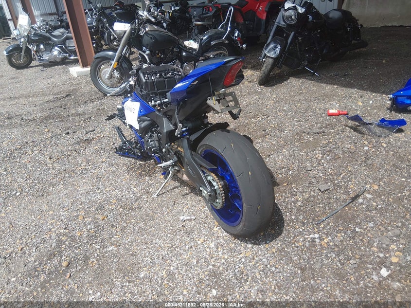 2026 Yamaha Yzf VIN JYARNA7E2TA001175 IAAI salvage auction — FRONT END, Salvage Title, sold $4,550 on 2026-07-08 (photo 3)