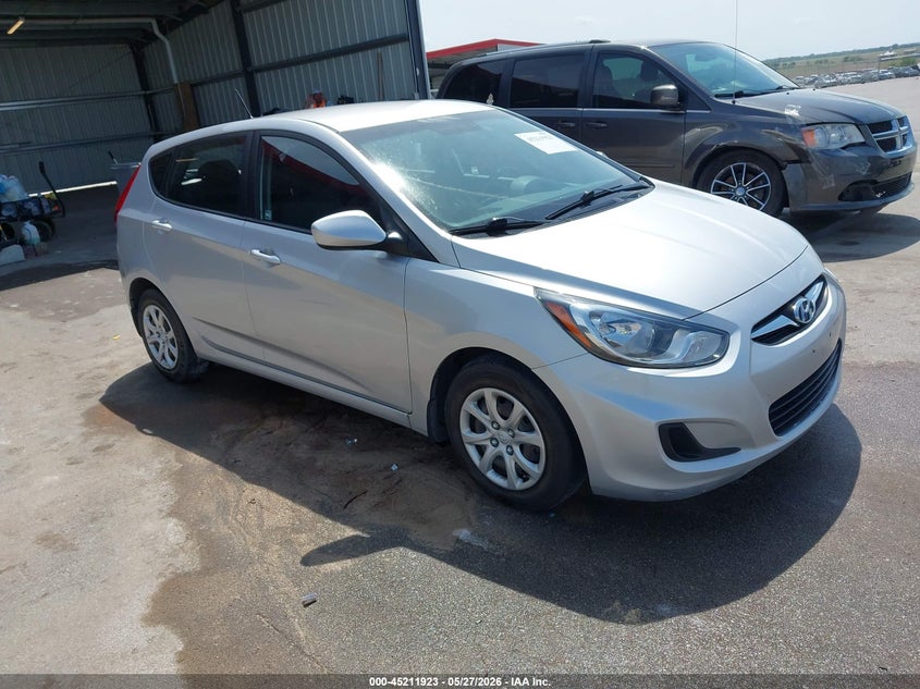 2013 Hyundai Accent VIN KMHCT5AE1DU093164 IAAI salvage auction — REAR END, Certificate Of Title (Nebraska), sold $1,300 on 2026-07-29 (photo 1)