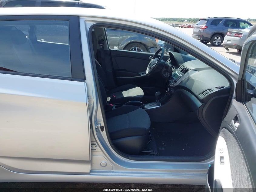 2013 Hyundai Accent VIN KMHCT5AE1DU093164 IAAI salvage auction — REAR END, Certificate Of Title (Nebraska), sold $1,300 on 2026-07-29 (photo 5)