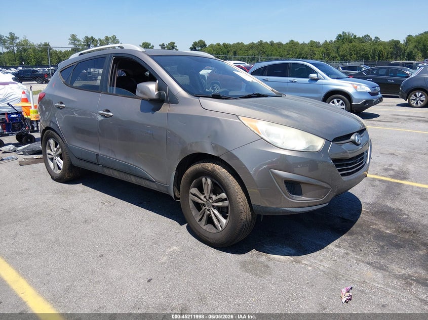 2011 Hyundai Tucson VIN KM8JUCAC7BU135650 IAAI salvage auction — REAR END, Salvage (South Carolina), sold $725 on 2026-07-08 (photo 1)