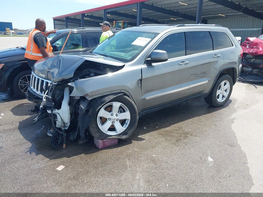 2013 Jeep Grand cherokee VIN 1C4RJFAG9DC553057 IAAI salvage auction — FRONT END, Certificate Of Title (Nebraska), sold $2,450 on 2026-07-09 (photo 2)