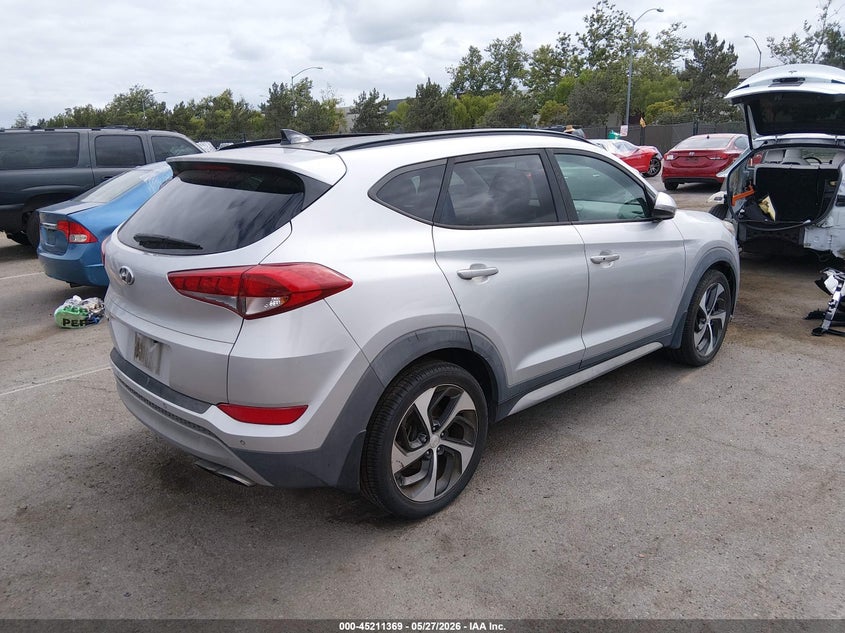 2018 Hyundai Tucson VIN KM8J33A21JU693292 IAAI salvage auction — FRONT END, Salvage Title, sold $25 on 2026-07-29 (photo 4)