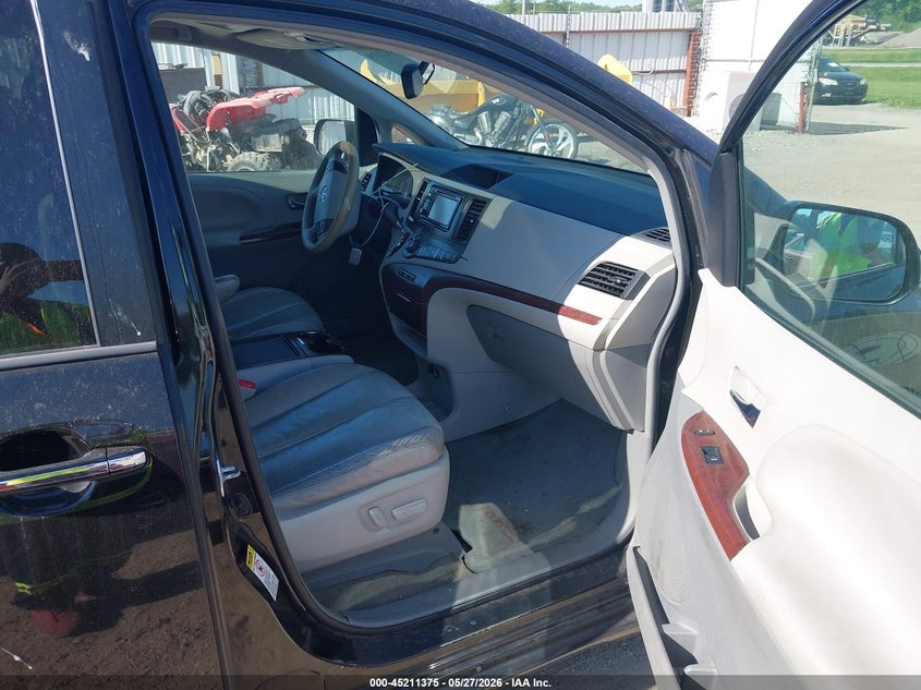 2013 Toyota Sienna VIN 5TDYK3DC3DS329054 IAAI salvage auction — FRONT END, Salvage (Illinois), sold $2,150 on 2026-07-13 (photo 5)