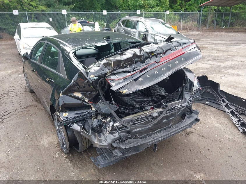 2025 Hyundai Elantra VIN KMHLM4DG8SU998566 IAAI salvage auction — REAR END, Salvage - Greater Than 75% (Maryland), sold $2,850 on 2026-07-28 (photo 6)