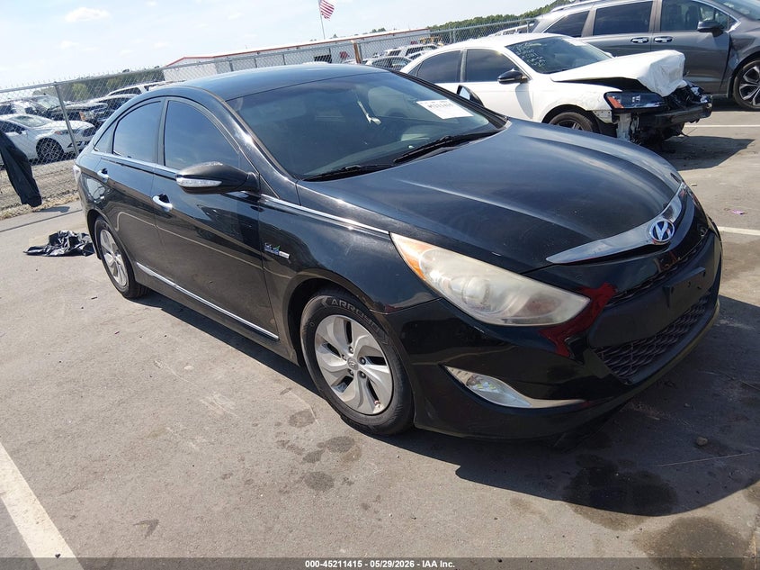 2014 Hyundai Sonata VIN KMHEC4A45EA116667 IAAI salvage auction — LEFT FRONT, Salvage Title, sold $650 on 2026-07-08 (photo 1)