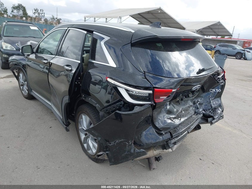 2021 Infiniti Qx50 VIN 3PCAJ5BA4MF107323 IAAI salvage auction — FRONT & REAR, Salvage Title, sold $925 on 2026-07-22 (photo 3)