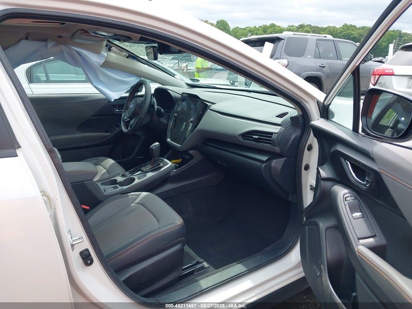 2024 Subaru Xv VIN 4S4GUHN69R3713968 IAAI salvage auction — SIDE, Salvage Title, sold $6,900 on 2026-07-10 (photo 5)