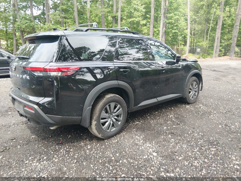 2025 Nissan Pathfinder VIN 5N1DR3BBXSC313271 IAAI salvage auction — SIDE, Salvage Title, sold $9,800 on 2026-07-31 (photo 4)
