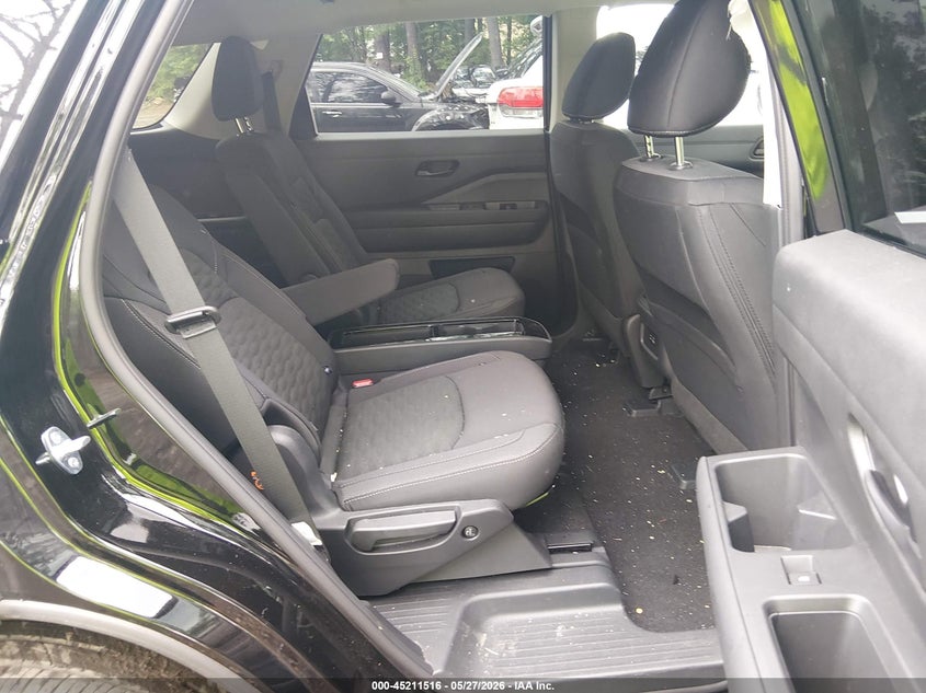 2025 Nissan Pathfinder VIN 5N1DR3BBXSC313271 IAAI salvage auction — SIDE, Salvage Title, sold $9,800 on 2026-07-31 (photo 8)