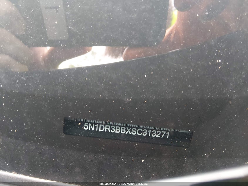 2025 Nissan Pathfinder VIN 5N1DR3BBXSC313271 IAAI salvage auction — SIDE, Salvage Title, sold $9,800 on 2026-07-31 (photo 9)