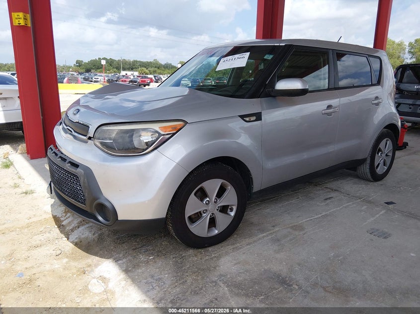 2014 Kia Soul VIN KNDJN2A20E7714209 IAAI salvage auction — RIGHT FRONT, Salvage Title, sold $1,225 on 2026-07-28 (photo 2)