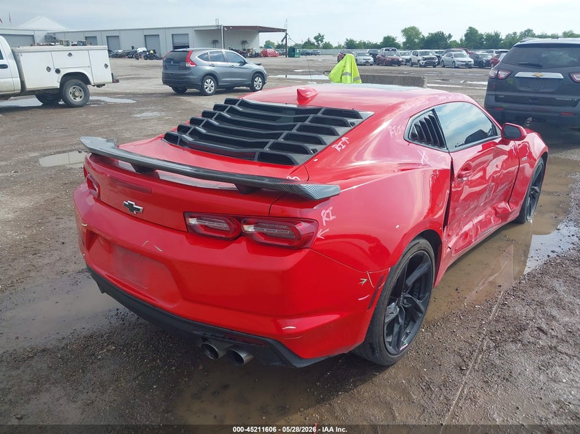 2023 Chevrolet Camaro VIN 1G1FF1R72P0134753 IAAI salvage auction — RIGHT SIDE, Salvage Title, sold $13,950 on 2026-07-29 (photo 4)