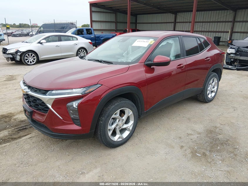 2025 Chevrolet Trax VIN KL77LFEPXSC155409 IAAI salvage auction — RIGHT SIDE, Salvage Title, sold $4,700 on 2026-07-16 (photo 2)