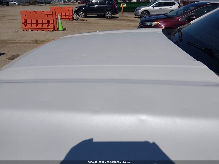 2019 Gmc SIERRA VIN 1GTU9FEL2KZ134035 IAAI salvage auction — HAIL, Salvage Title, sold $11,300 on 2026-07-31 (photo 6)