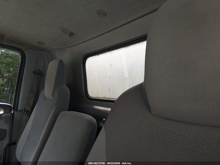 2018 Isuzu Npr VIN JALC4W160J7009618 IAAI salvage auction — NORMAL WEAR, Clear (Florida), sold $10,450 on 2026-07-14 (photo 2)