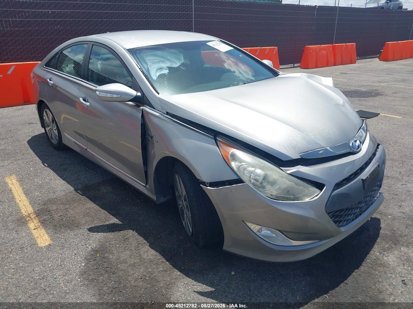 2013 Hyundai Sonata VIN KMHEC4A4XDA072809 IAAI salvage auction — LEFT FRONT, Salvage Title, sold $875 on 2026-07-06 (photo 1)