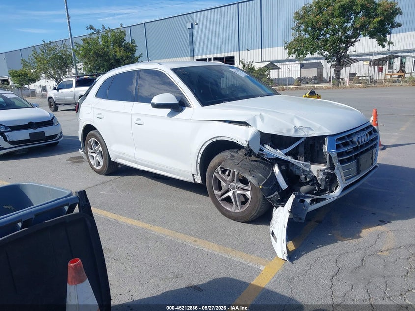 2019 Audi Q5 VIN WA1ANAFY8K2125760 IAAI salvage auction — RIGHT FRONT, Salvage Title, sold $4,550 on 2026-07-13 (photo 1)