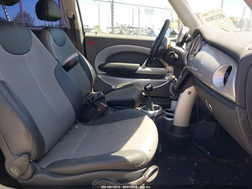 2006 Mini Cooper VIN WMWRC33576TK94217 IAAI salvage auction — NORMAL WEAR, Salvage (California), sold $325 on 2026-07-28 (photo 5)