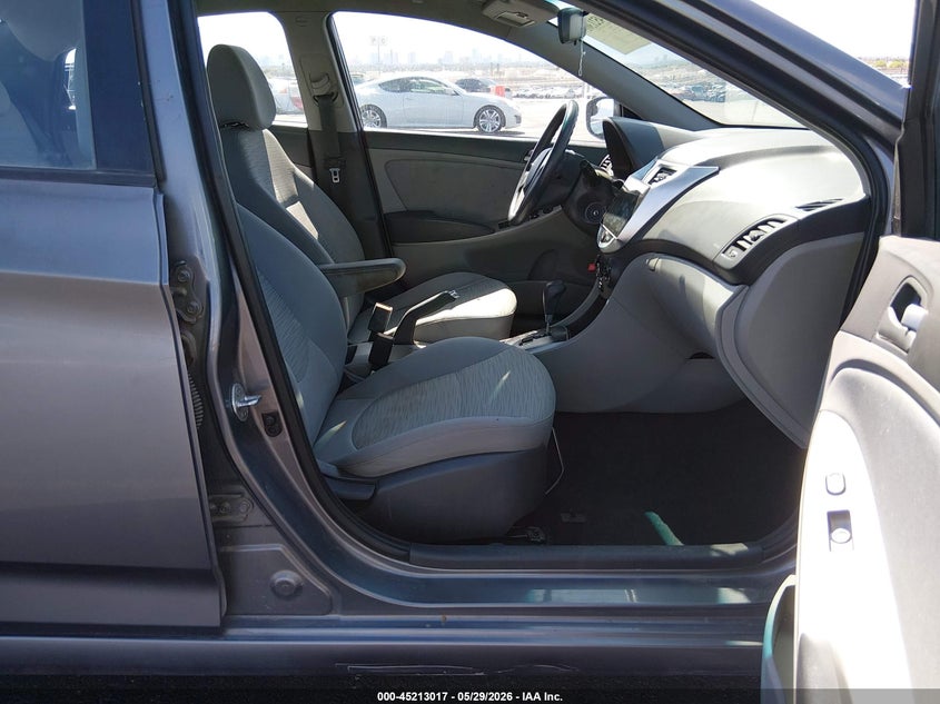 2015 Hyundai Accent VIN KMHCT4AE9FU820418 IAAI salvage auction — NORMAL WEAR, Clear (Arizona), sold $475 on 2026-07-17 (photo 5)