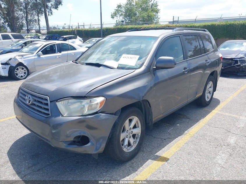 2010 Toyota Highlander VIN JTEZA3EHXA2012016 IAAI salvage auction — LEFT FRONT, Salvage (California), sold $1,800 on 2026-07-07 (photo 2)