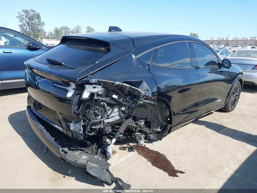 2025 Ford Mustang mach-e VIN 3FMTK3R79SMA54868 IAAI salvage auction — RIGHT REAR, Salvage Title, sold $12,600 on 2026-07-16 (photo 4)