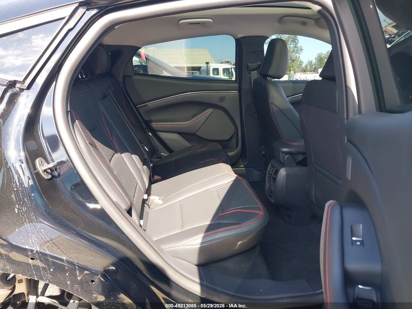 2025 Ford Mustang mach-e VIN 3FMTK3R79SMA54868 IAAI salvage auction — RIGHT REAR, Salvage Title, sold $12,600 on 2026-07-16 (photo 8)