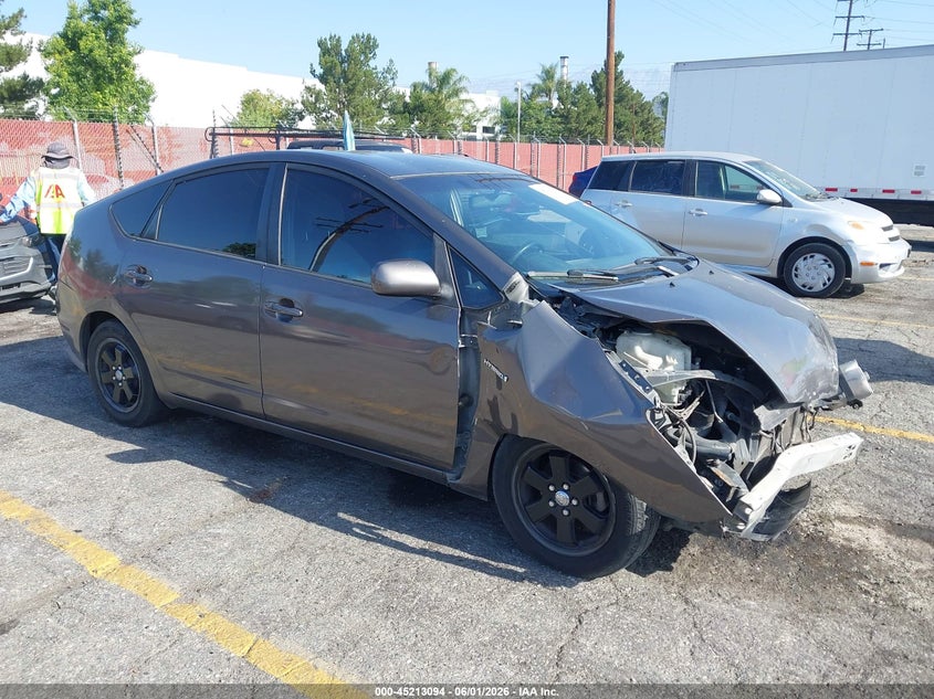2008 Toyota Prius VIN JTDKB20U483402387 IAAI salvage auction — FRONT & REAR, Salvage (California), sold $300 on 2026-07-07 (photo 1)