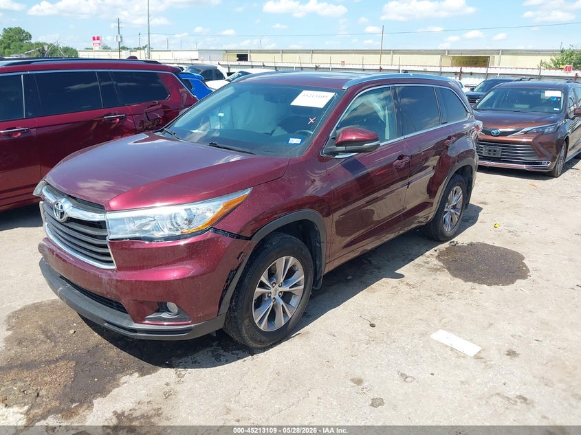 2015 Toyota Highlander VIN 5TDKKRFH5FS096167 IAAI salvage auction — FRONT END, Original (Texas), sold $9,775 on 2026-07-08 (photo 2)