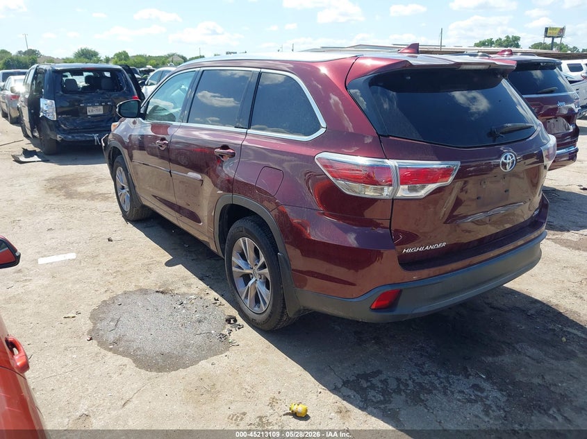 2015 Toyota Highlander VIN 5TDKKRFH5FS096167 IAAI salvage auction — FRONT END, Original (Texas), sold $9,775 on 2026-07-08 (photo 3)