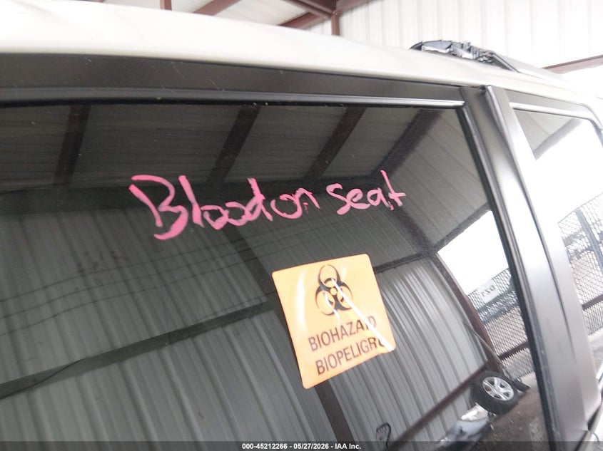 2021 Toyota 4runner VIN JTEDU5JR0M5232036 IAAI salvage auction — BIO HAZARD, Salvage Title, sold $4,225 on 2026-07-28 (photo 6)