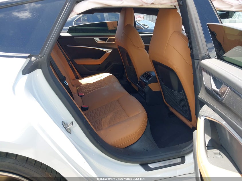 2022 Audi Rs7 VIN WUAPCBF23NN902486 IAAI salvage auction — FRONT END, Salvage Title, sold $27,000 on 2026-08-19 (photo 8)