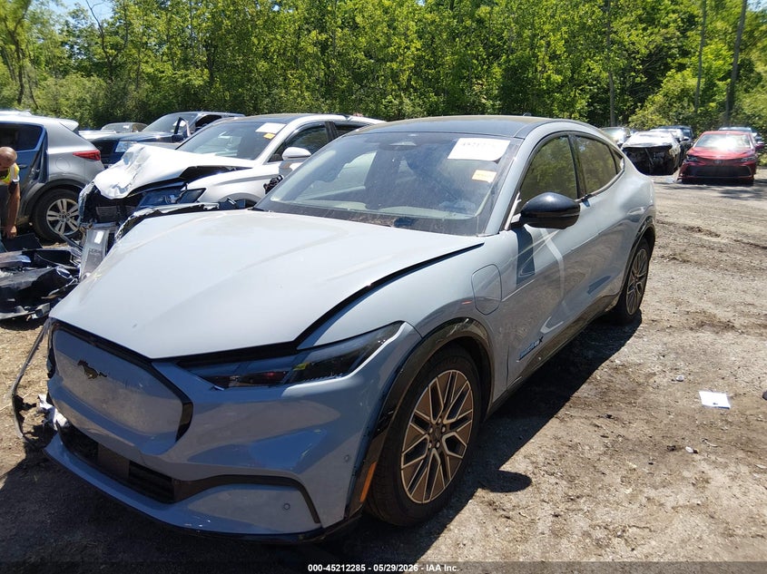 2024 Ford Mustang mach-e VIN 3FMTK3SU2RMA53331 IAAI salvage auction — RIGHT FRONT, Wait Title, sold $9,950 on 2026-08-20 (photo 2)