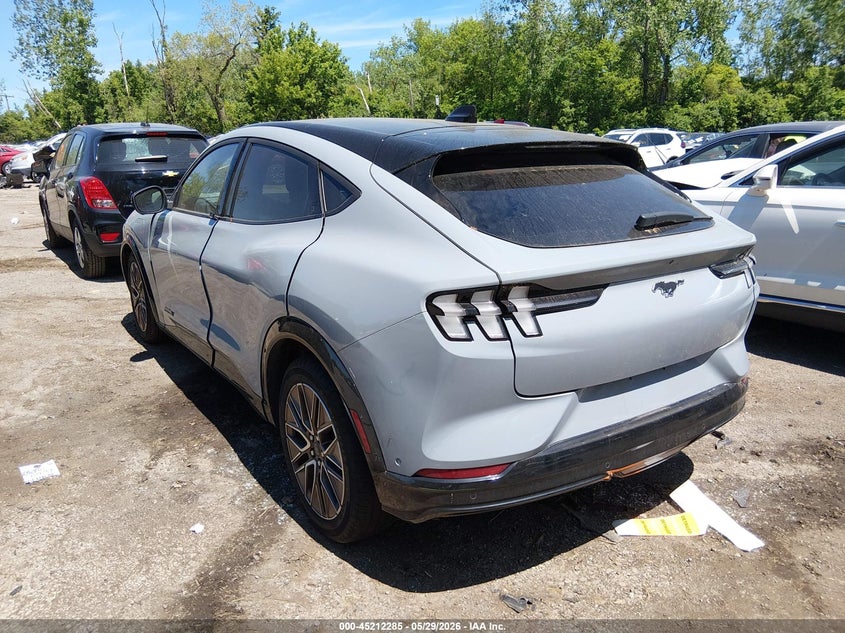 2024 Ford Mustang mach-e VIN 3FMTK3SU2RMA53331 IAAI salvage auction — RIGHT FRONT, Wait Title, sold $9,950 on 2026-08-20 (photo 3)