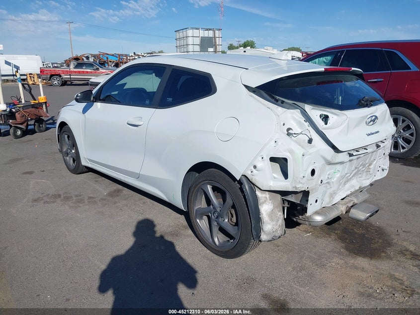 2019 Hyundai Veloster VIN KMHTG6AF9KU018535 IAAI salvage auction — REAR END, Salvage (Utah), sold $2,050 on 2026-07-30 (photo 3)