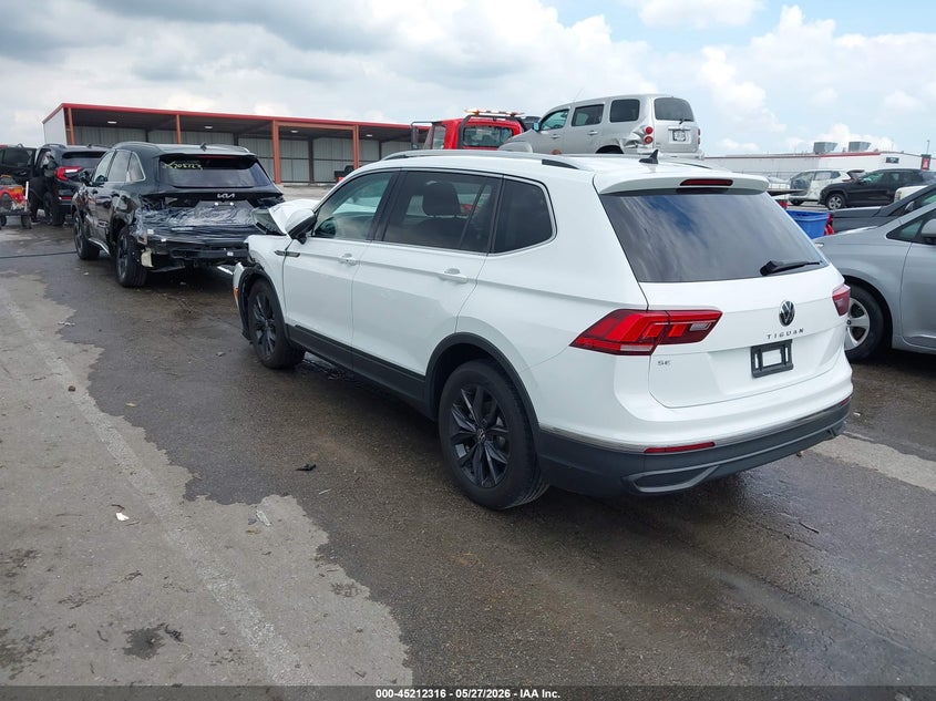 2024 Volkswagen Tiguan VIN 3VVNB7AX5RM117265 IAAI salvage auction — LEFT FRONT, Salvage (Missouri), sold $7,500 on 2026-07-30 (photo 3)