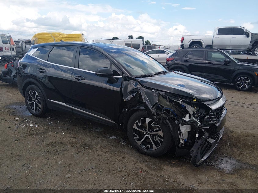 2024 Kia Sportage VIN 5XYK33DF6RG201926 IAAI salvage auction — LEFT & RIGHT, Salvage Title, sold $6,800 on 2026-07-29 (photo 1)